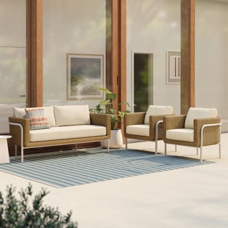 Article Canada Day Sale